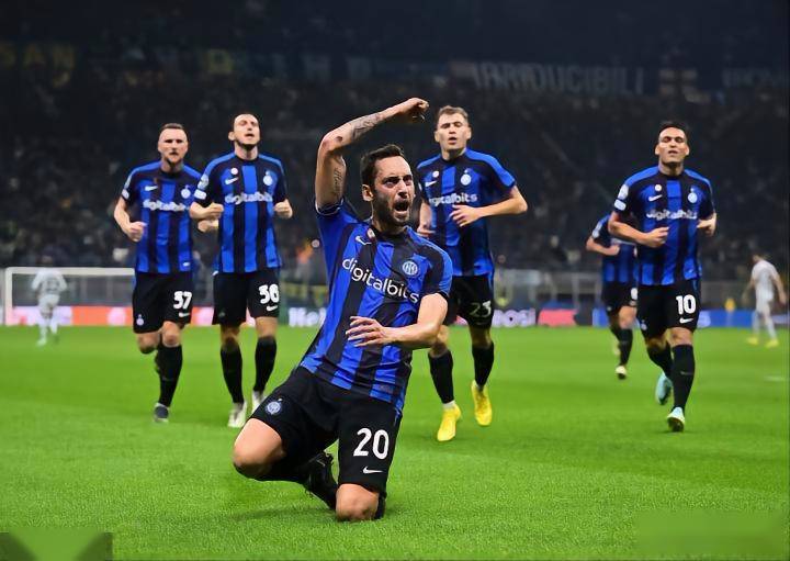 一组以葡萄 一组以葡萄