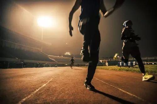 也非简单行 也非简单行