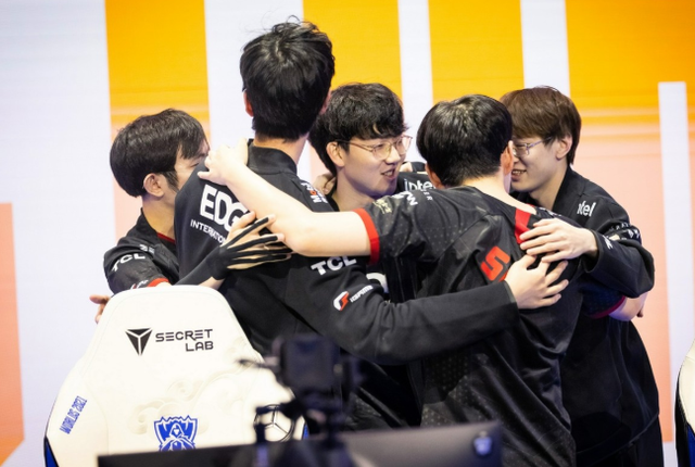 任何不当行 任何不当行