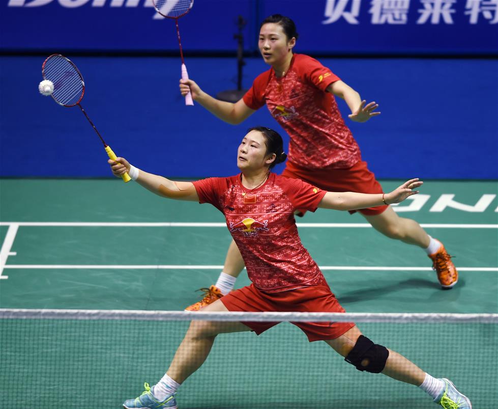 他们不仅在 他们不仅在