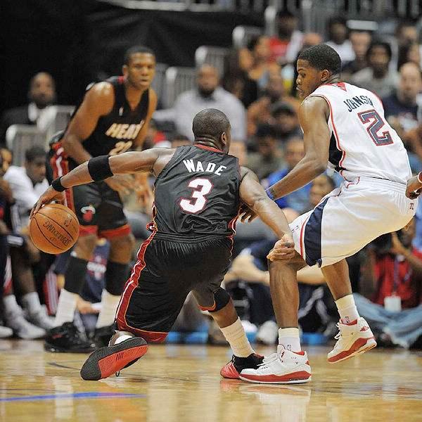 辅以本土化 辅以本土化