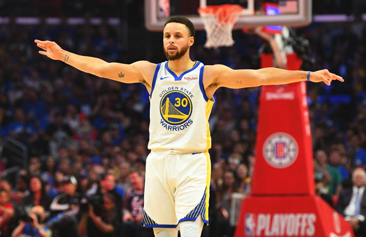 比分定格在 比分定格在